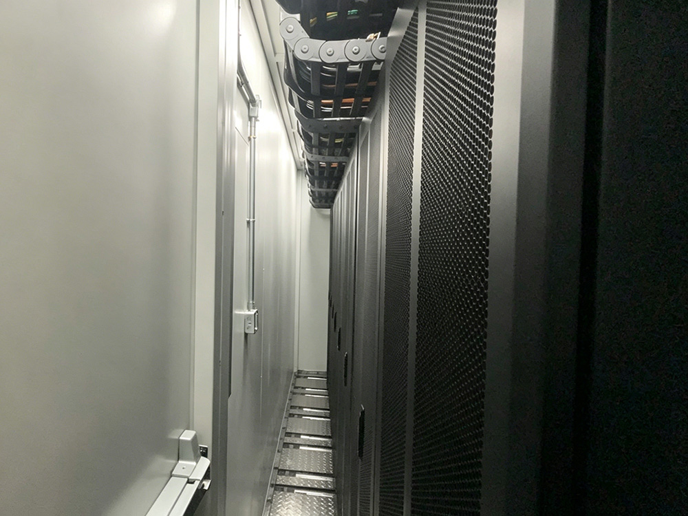 How Claro embraced Attom deep Integration Container MDC to meet high performance telecommunication needs 4 Case Studies Claro Company pic 03